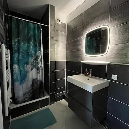 Apartament Neu Guest Place *