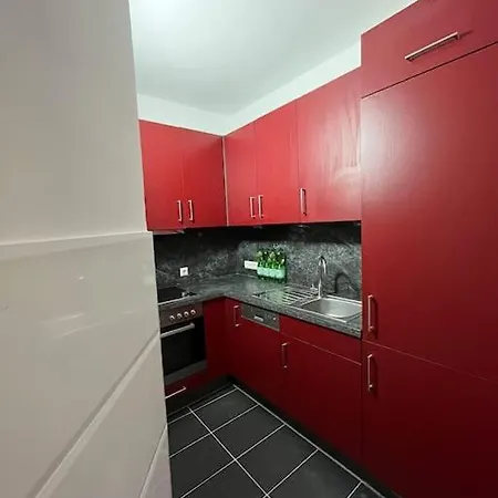 Neu Guest Place Apartament *